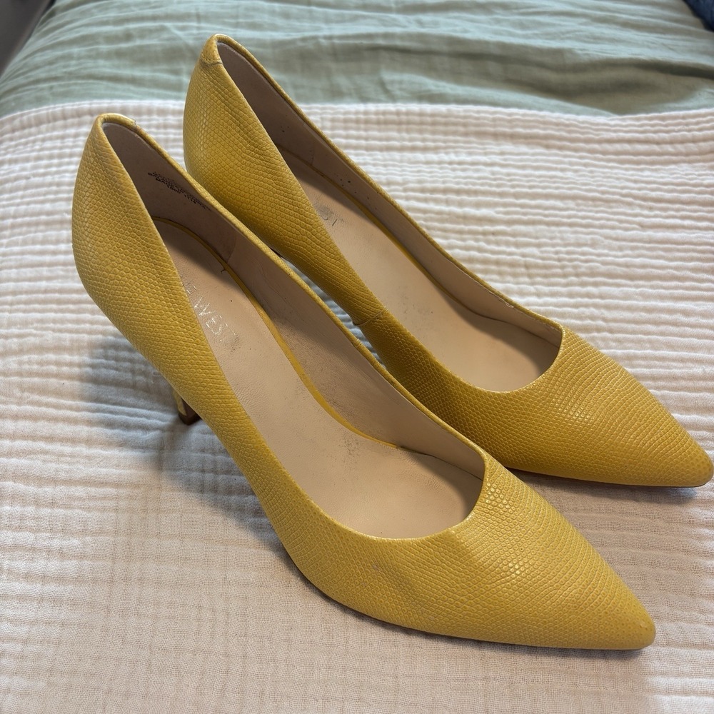 Nine West Yellow Patent Leather Peep Toe Platform Stiletto Pumps 7.5